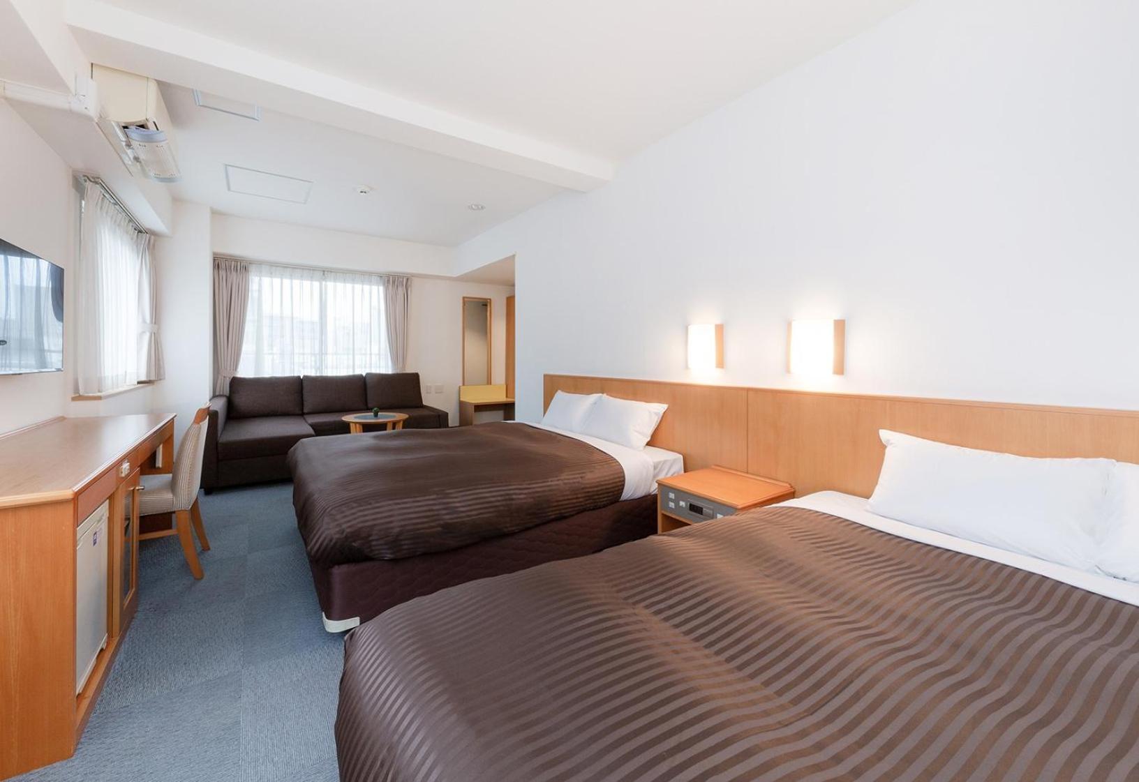Отель The Onefive Osaka Sakaisuji Номер фото